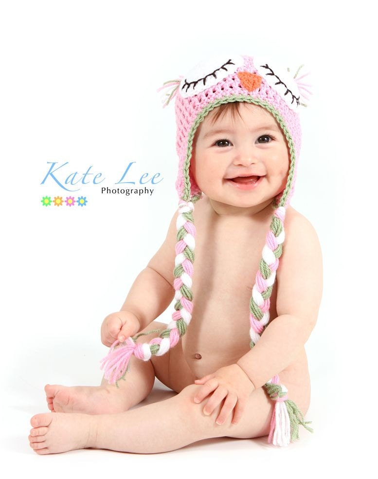Adorable Girls Sleepy Owl Hat with Earflaps Pink, Green and White.