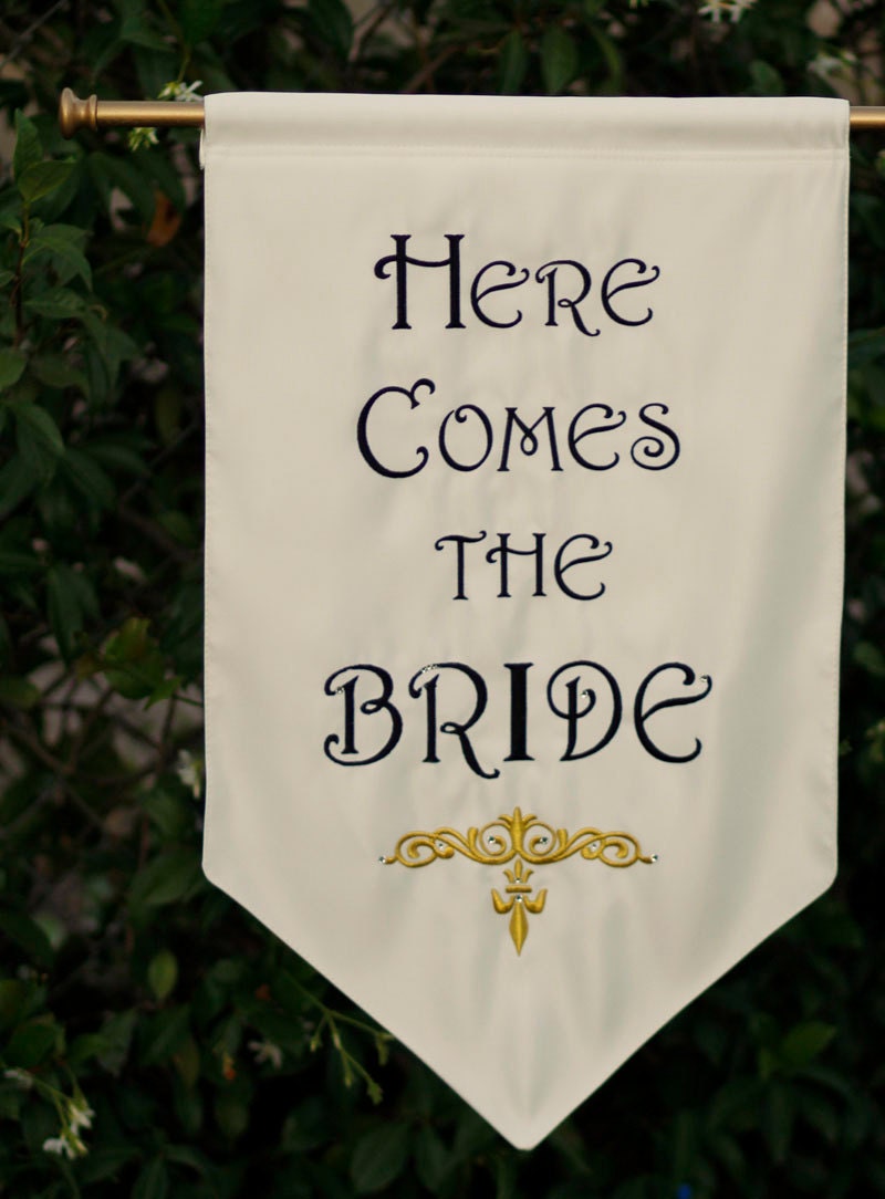Here Comes the Bride Sign - One sided