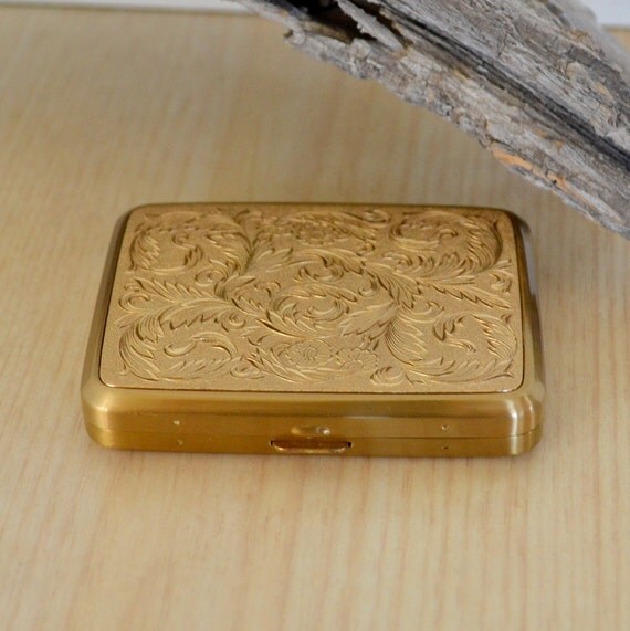 Shiseido de Luxe Vintage Ornate Gold Mirror Compact