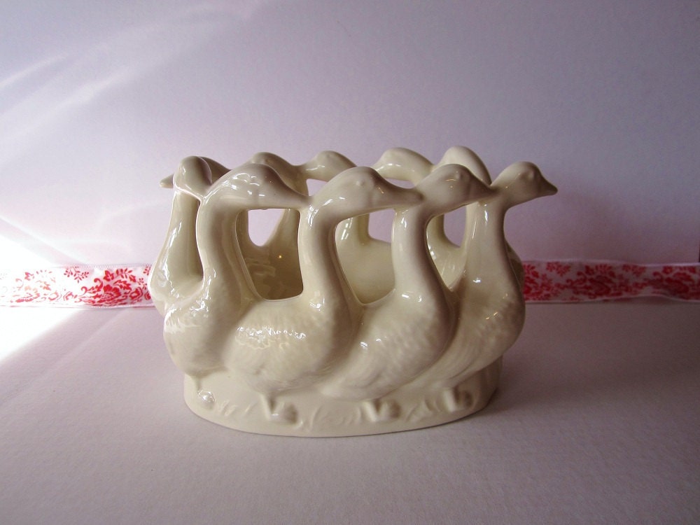 Vintage Ceramic Duck Bowl --Great for Country Home, Nursery