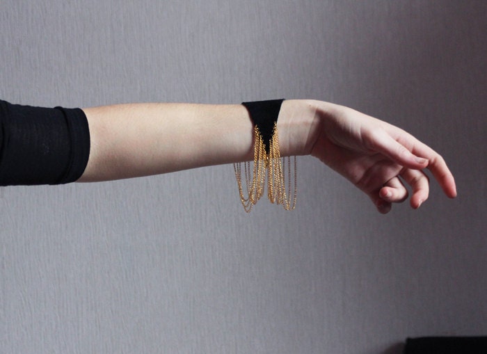 Suede and chain bracelet in black