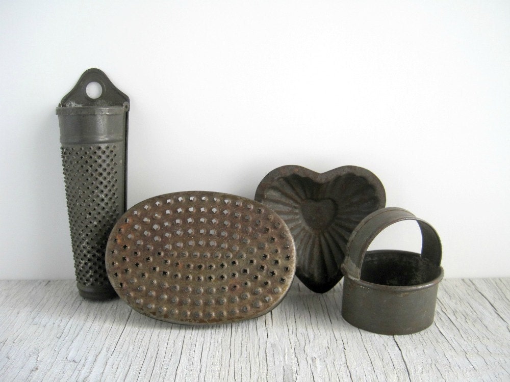 Vintage Tin Kitchen Tools Collection - Rustic Farmhouse