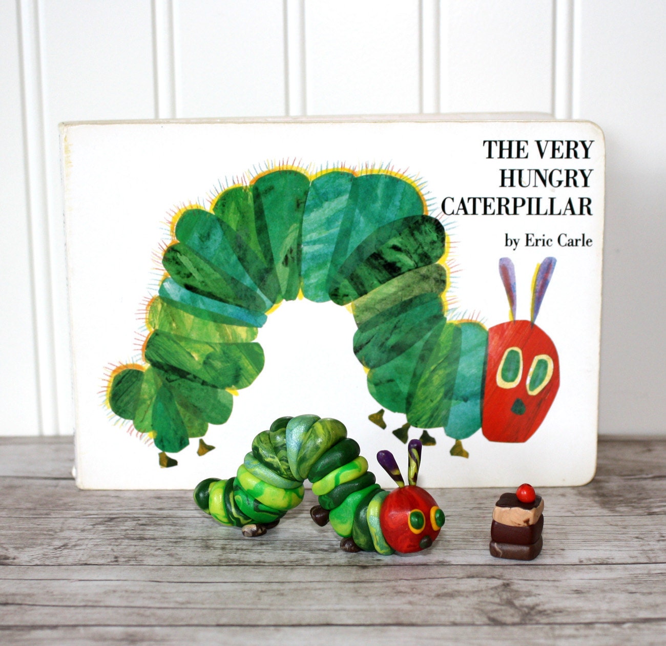 The Very Hungry Caterpillar with Chocolate Cake - Clay Birthday Cake Topper