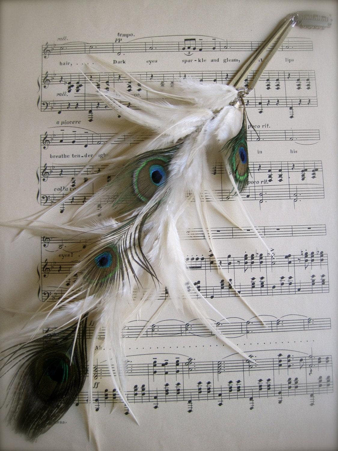 LOTUS Feather Hair Extension Clip