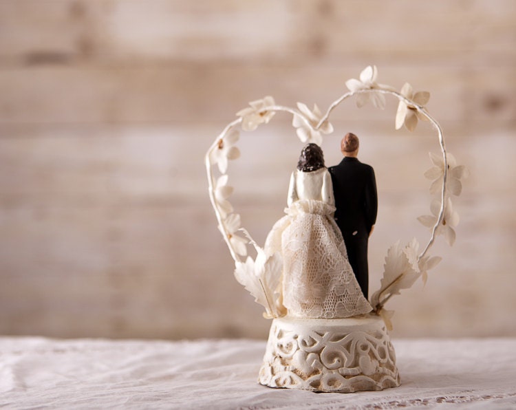 Vintage Wedding Cake Topper - Bride and Groom in Heart of Fabric Flowers
