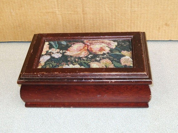 Buy Wood Jewelry Armoire Dresser. - Vintage Wood  Wooden Jewelry Box Dresser Top.