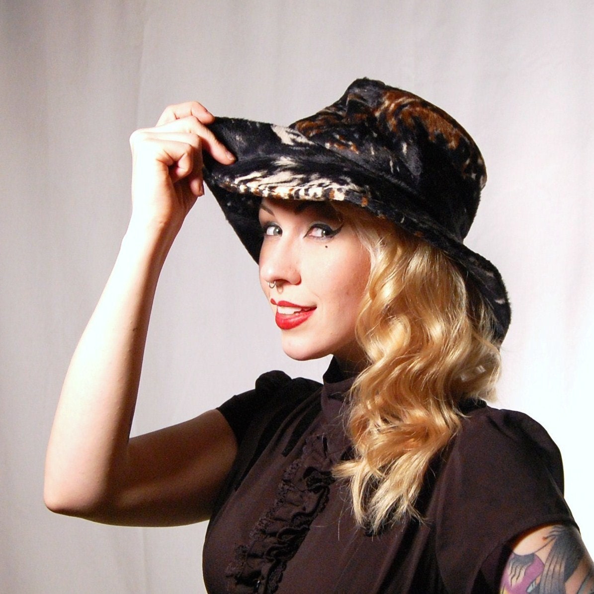 Vintage 1960s Faux Fur Bohemian Wide-Brim Hat