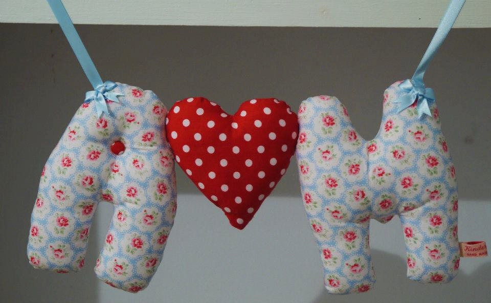 PERSONALIZED WALL DECOR - Your Initials with a polkadot Heart. Perfect as an Engagement, Anniversary or Wedding present.