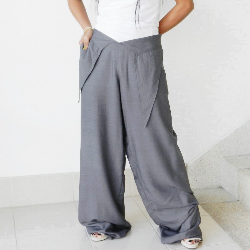 Ladies NEW Design Tie Front Grey Relax Fit Pants Yoga . Loose And Comfy.