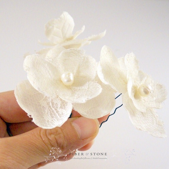 Lace Wedding Hairpiece with Freshwater Pearls, Silk Wedding Flower Hairpins, White Wedding Hair Accessory, Bridal Hair Flower Hair Piece