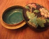 sale-VINTAGE CLOISONNE BOX, for jewellery, with lid