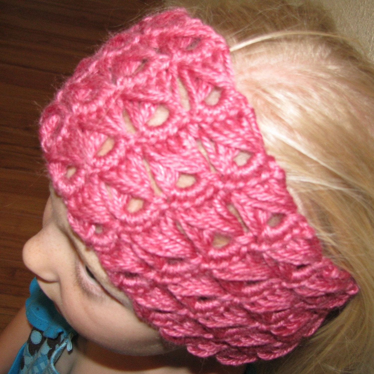 Peacock stitch rose crocheted adjustable headband