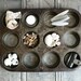V I N T A G E Muffin Tin