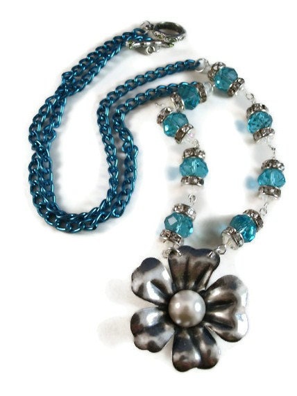 Spring Blues Necklace