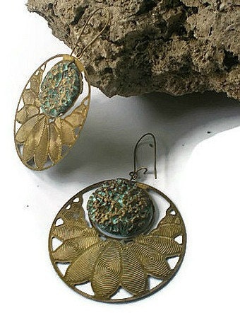 Sun mint metal bronze dangle earrings