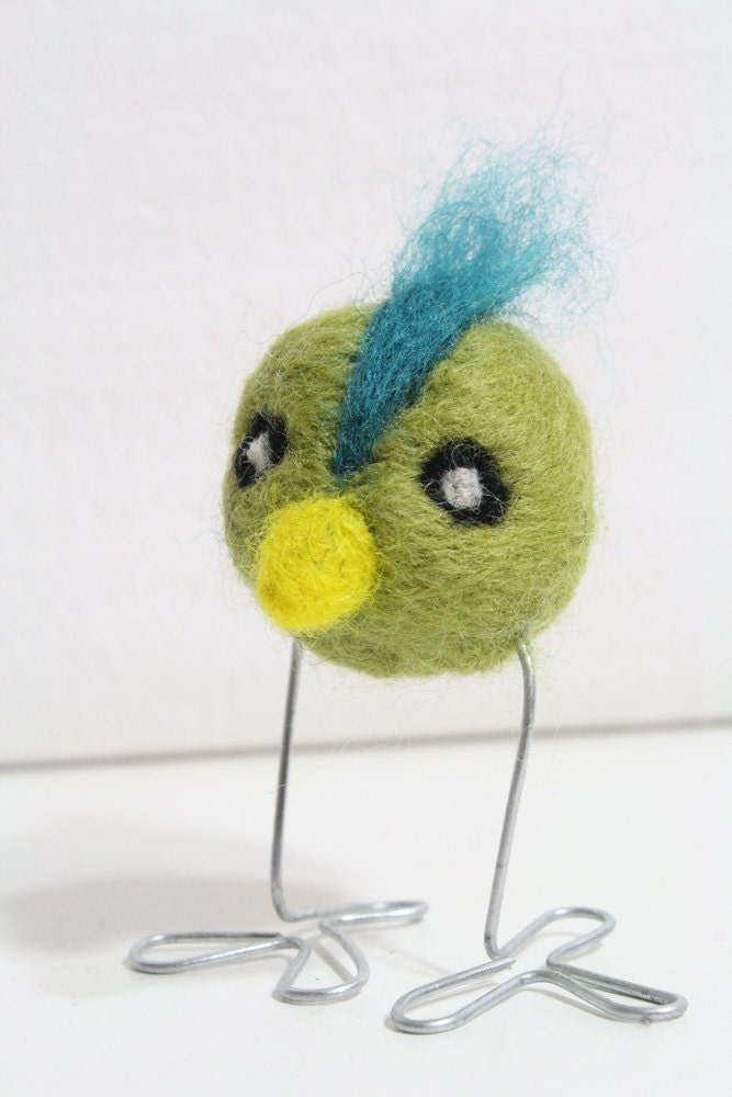 olive green big-footed bird