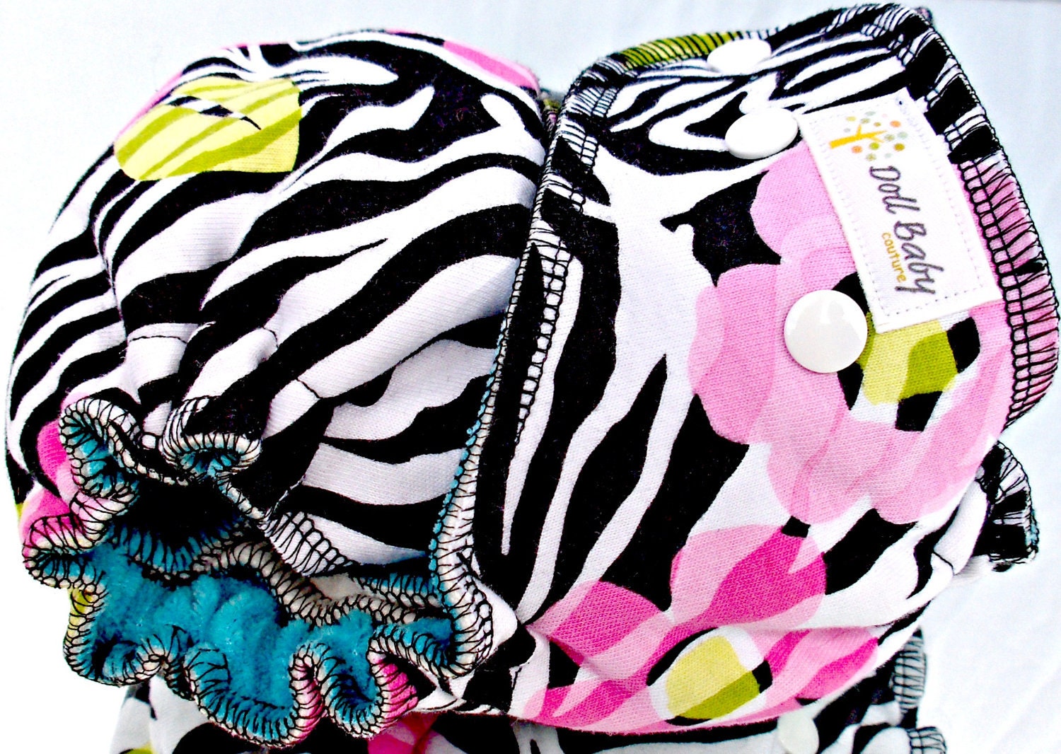 Fitted Diaper in Zebra Chic - OS 12lbs-35lbs - serged aqua cv