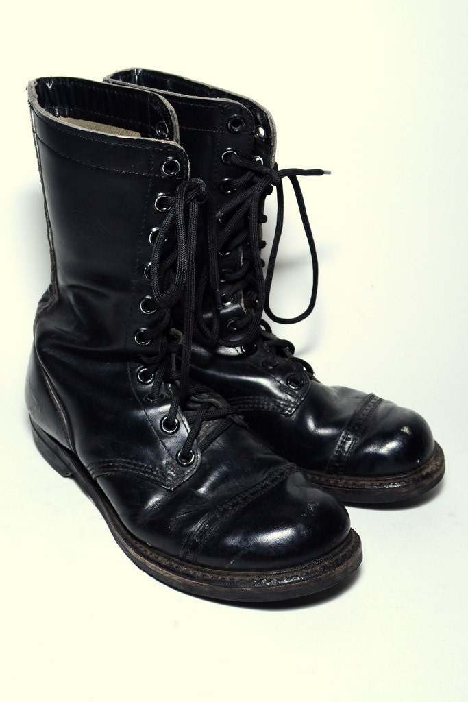 Paratrooper Army Boots  Size 8 Men's