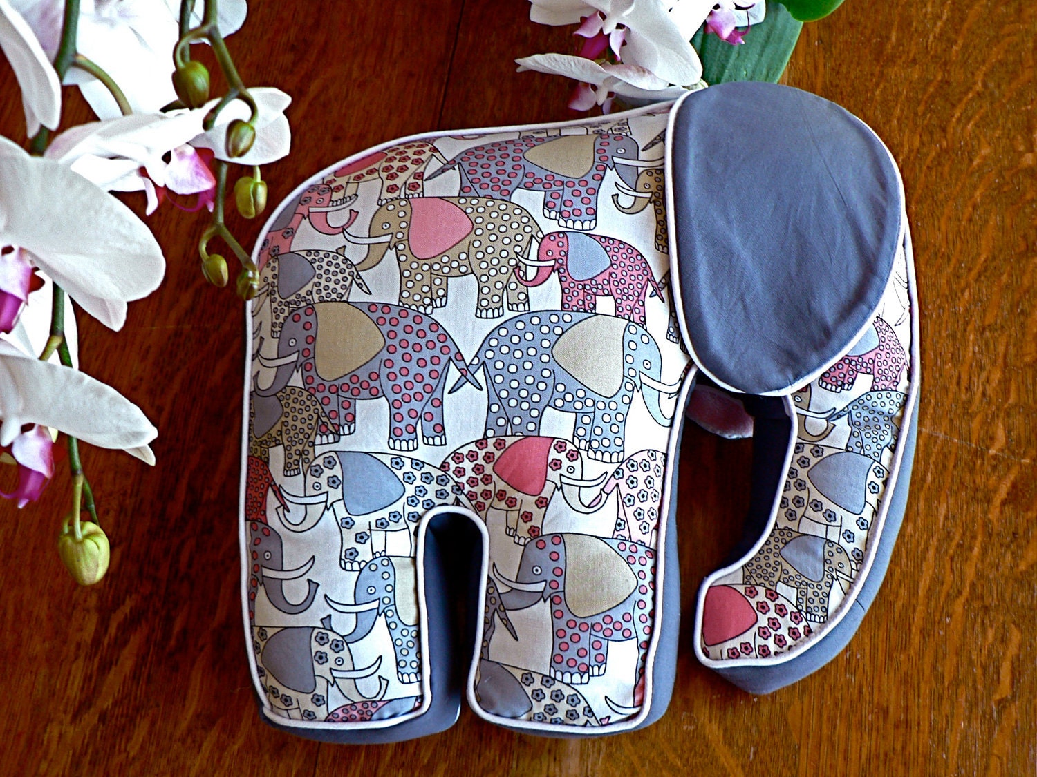 PINK ELEPHANT PILLOW