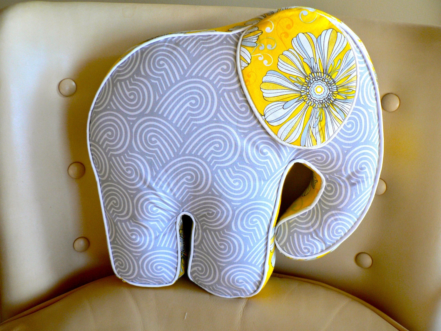 Elephant Pillow Grey with Yellow Daisy