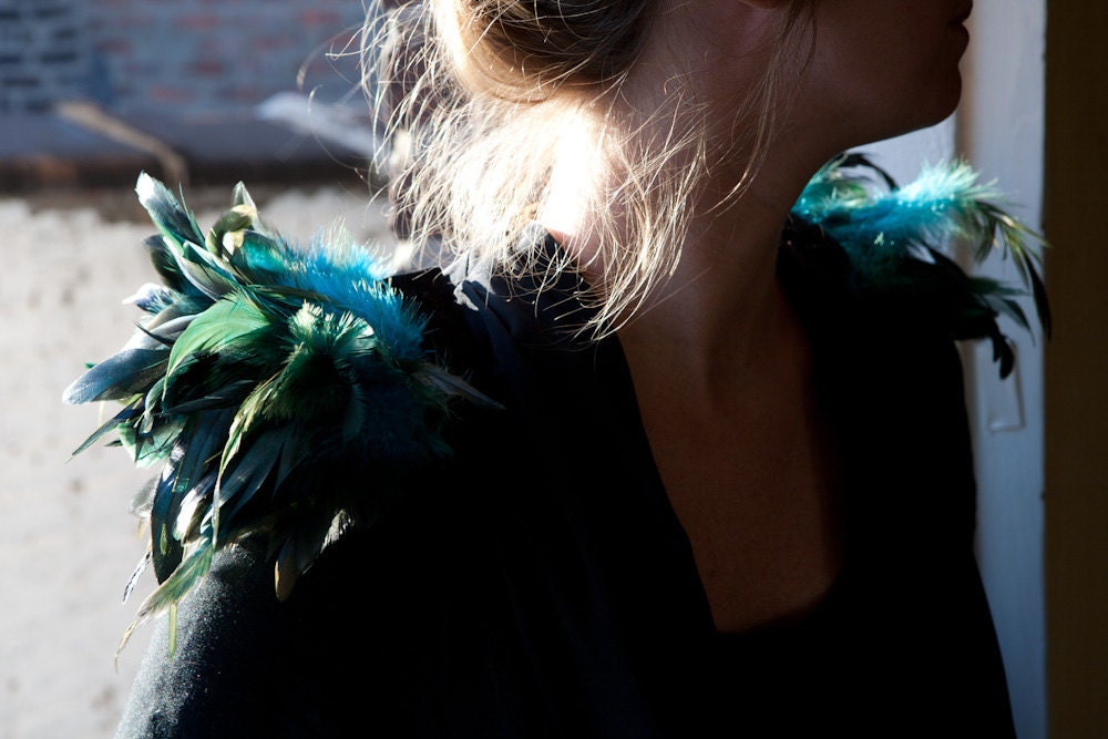 Feather Shoulder Epaulettes