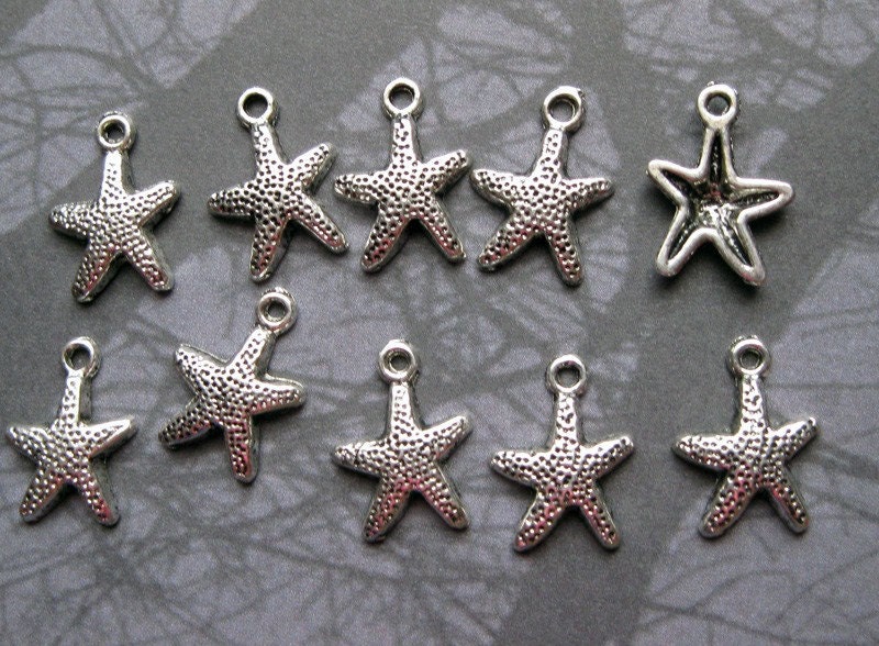 Starfish Charms - Group of 10 in Silver Tone - C067