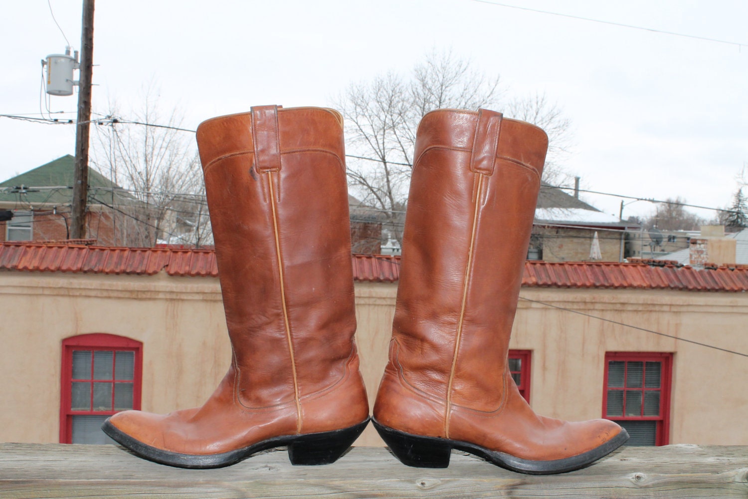 vtg. womens leather tall carmel color BOOTS size 7 1/2 B