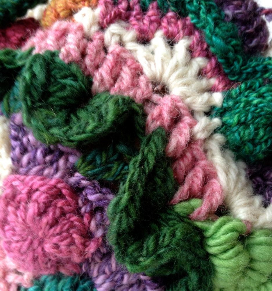 Freeform Crochet tea cozy, "Vine", fits a 4-6 cup pot