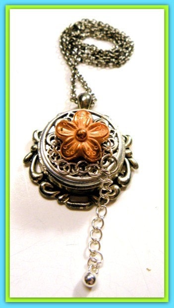 Texas Copper Flower Pendant