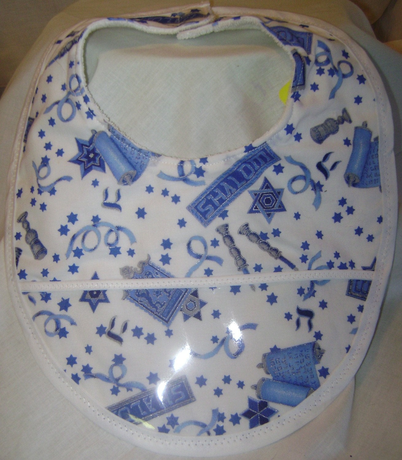 Baby Bib with Shabbat Symbols (149)