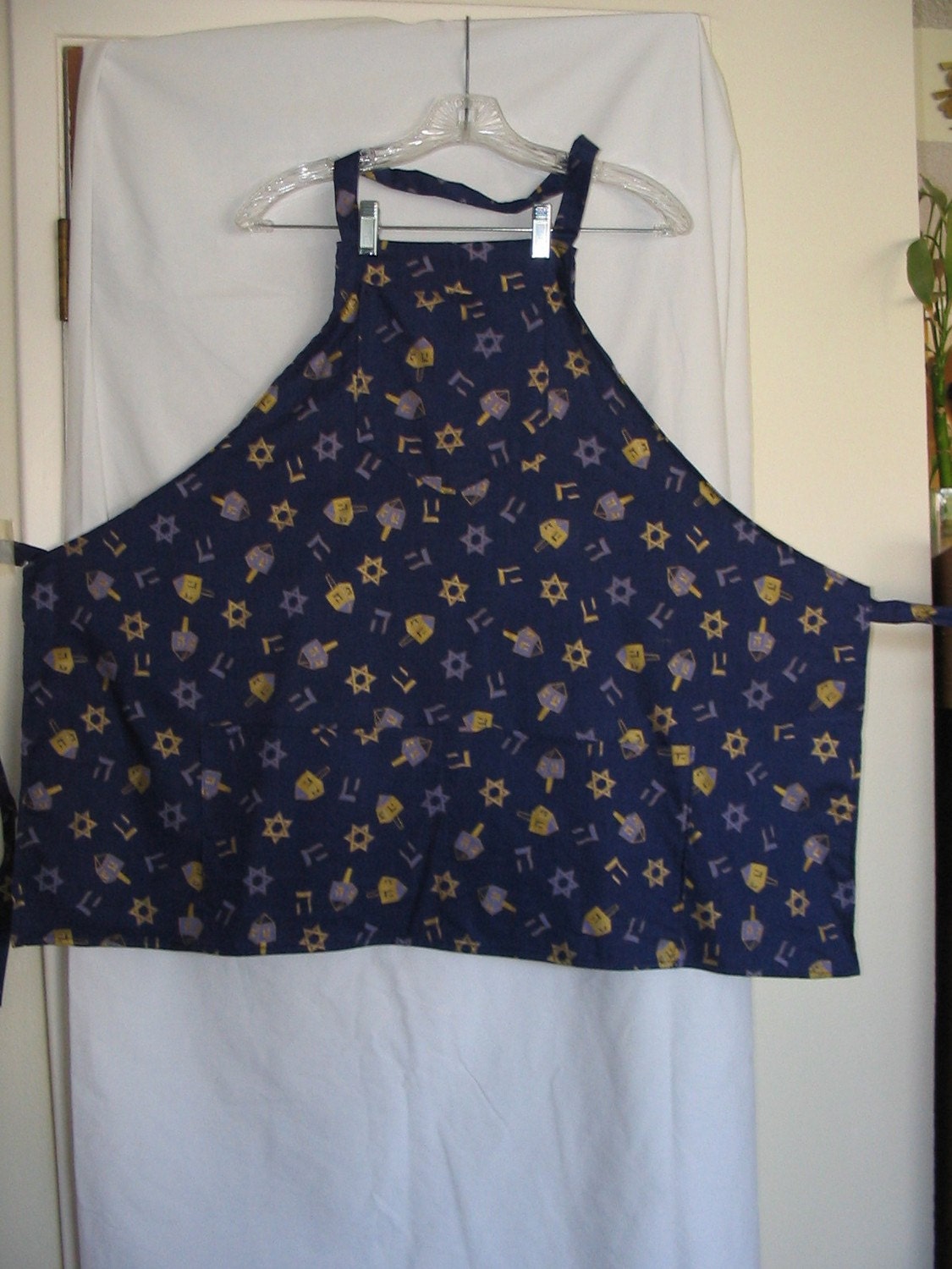 Bib Apron with Hanukkah Symbols  (183)