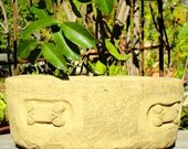 Outdoor Stone DOG BOWL for your Garden or Patio, Petsafe (o)