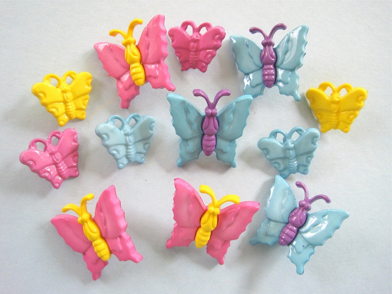 Colorful Butterflies Craft Novelty Sewing Embellishment Buttons