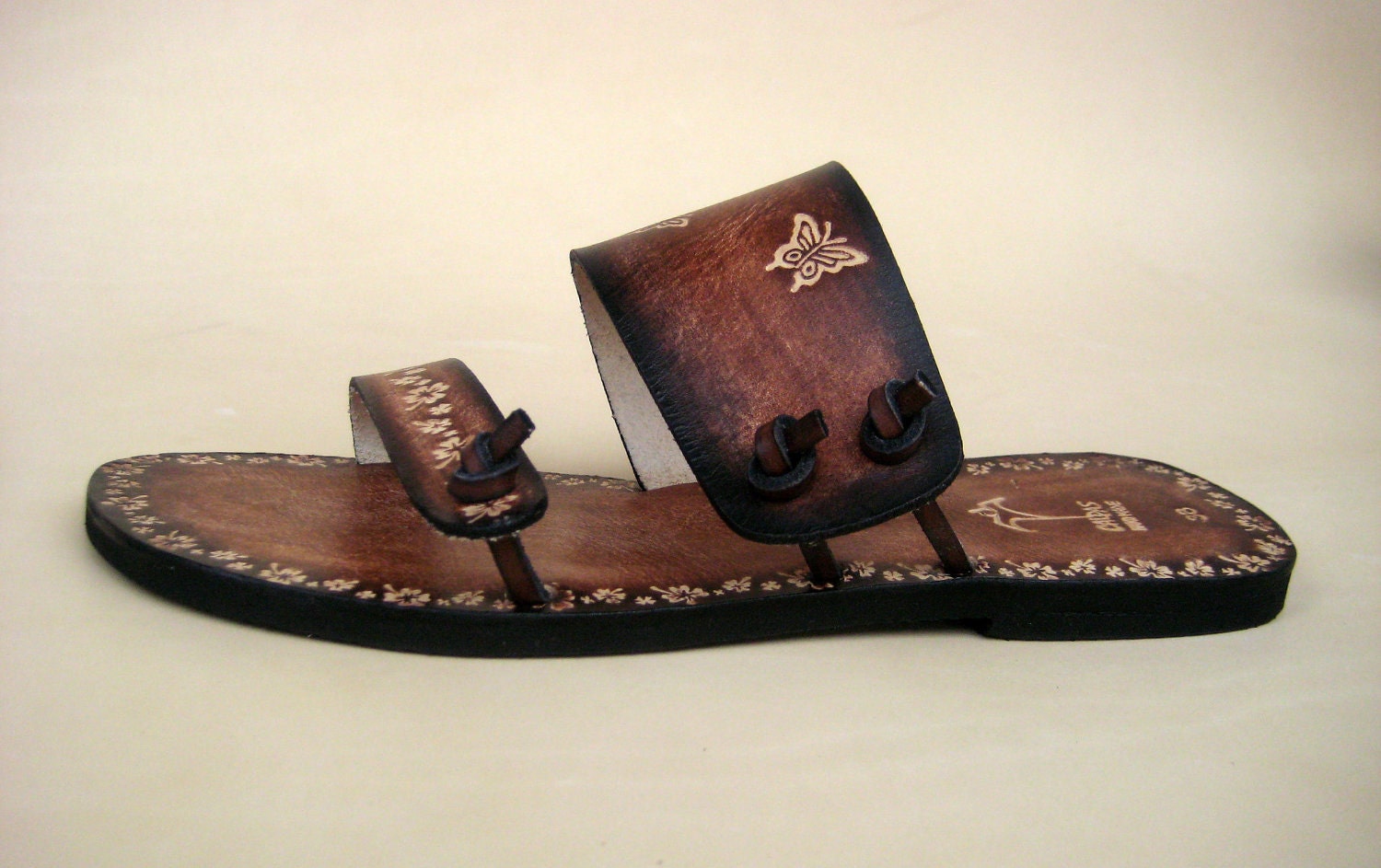 Unique Style Jolly Flowers And Butterflys Handmade Leather Sandals - Paradise