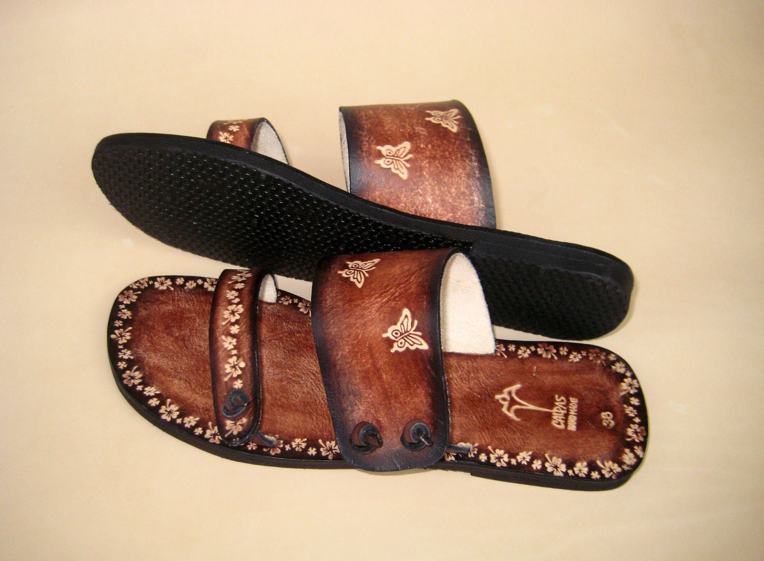 Unique Style Jolly Flowers And Butterflys Handmade Leather Sandals - Paradise