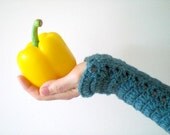 Hand crochet teal wrist warmers / jade / turquoise / heather green aqua / autumn cuffs / winter cozy / hand made / wool / country chic