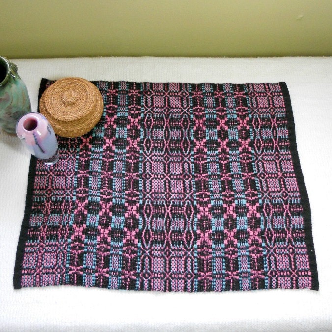 E205 Handwoven Table Runner or Dresser Scarf