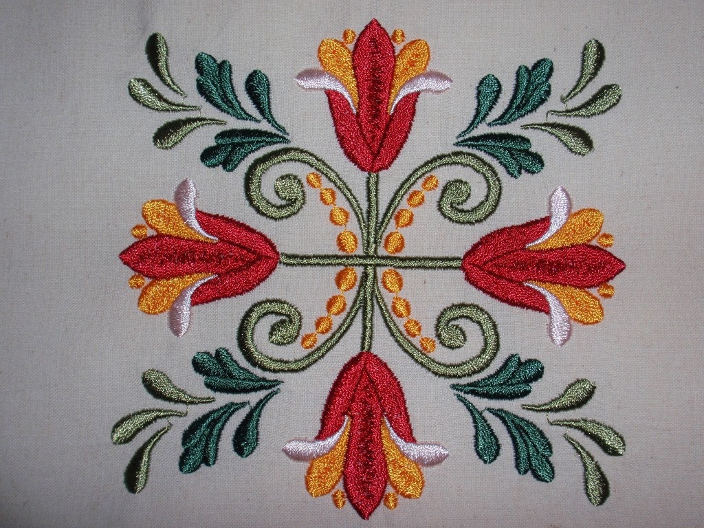 Tulip Square Embroidery Quilt Block