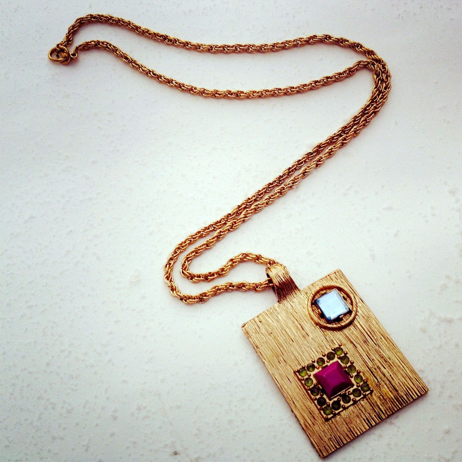 Reserved for Catherine vintage GOLD MODERNIST large pendant necklace, 1970s - vintage jewelry, 70s necklaces, modernist necklaces