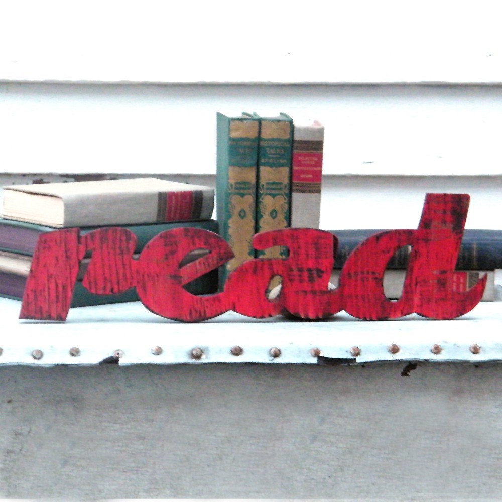 Read Sign Readers are Leaders School Teacher Kids Room Decor Barnwood Red