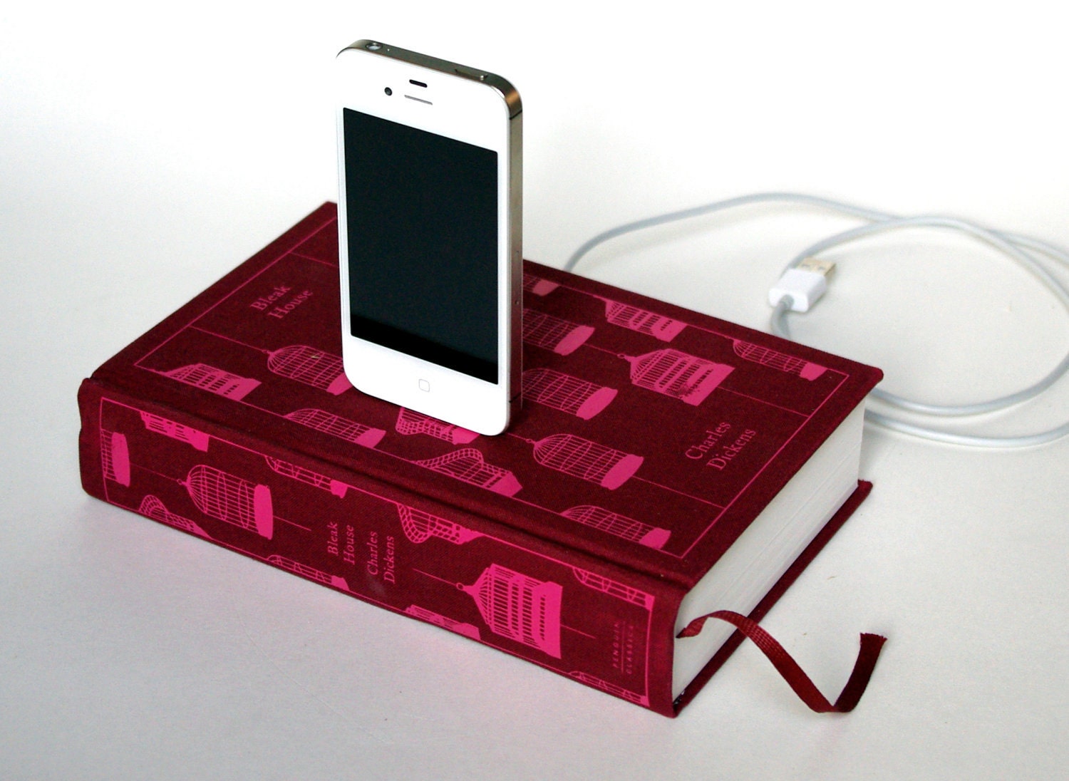 iPhone and iPod booksi Dock - Bleak House, Charles Dickens