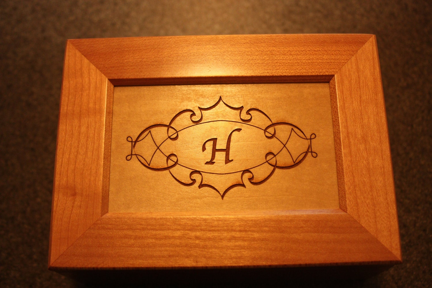 Personalized Maple Wood Keepsake Groomsman Box for Wedding Attendents