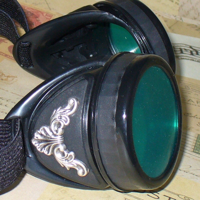 ARRIVAL of  the YEAR 1846 --  Victorian Steampunk goggles aviator victorian