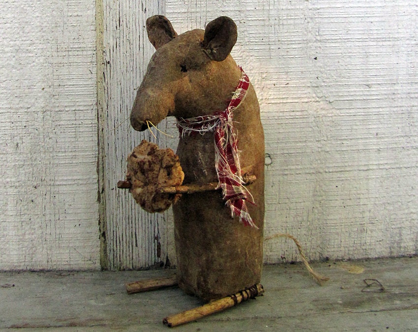 Mouse - Primitive Mouse  - Primitive Art Doll - Folk Art