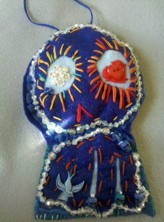 large hanging DAY Of the DeaD skull made from eco felt