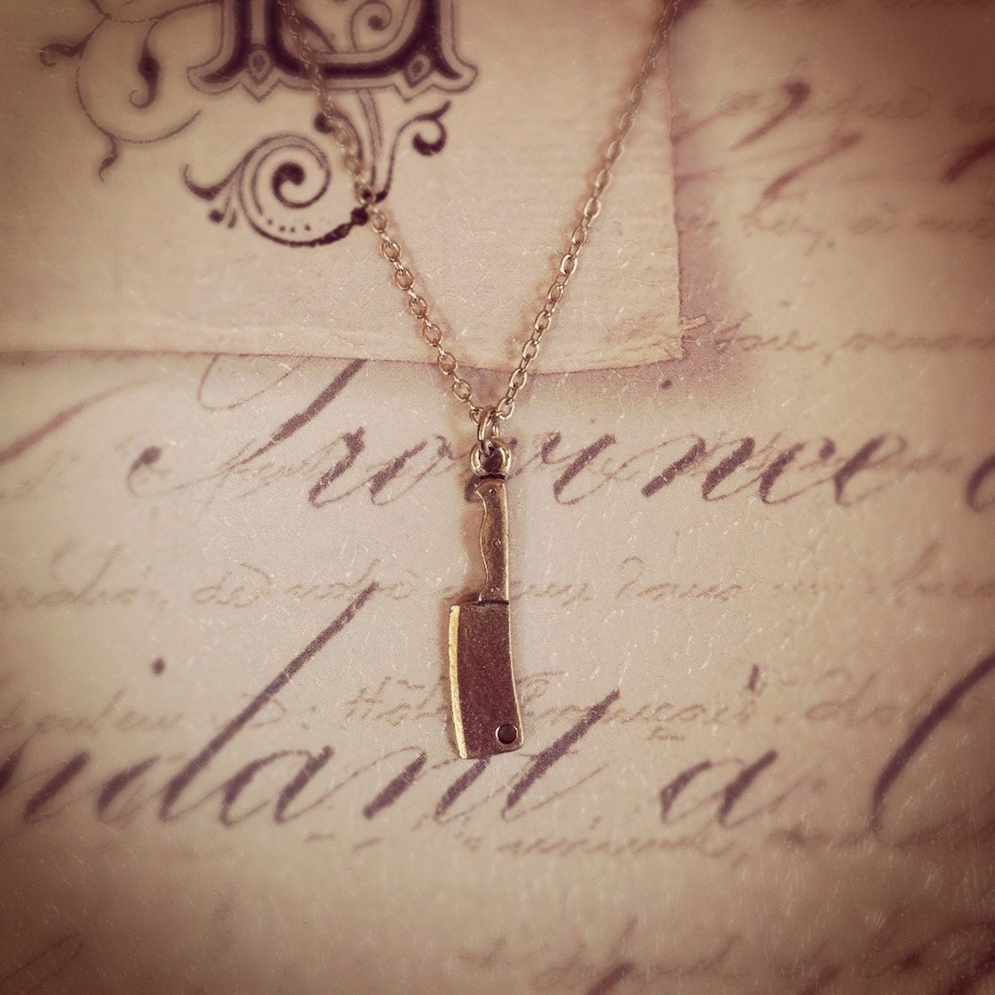 Extreme Cleavage Necklace