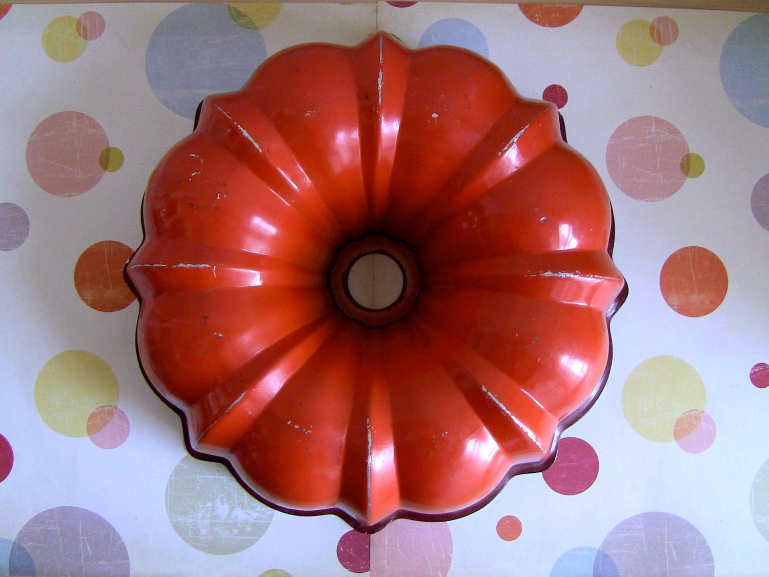 FEATURED Orange Bundt Pan