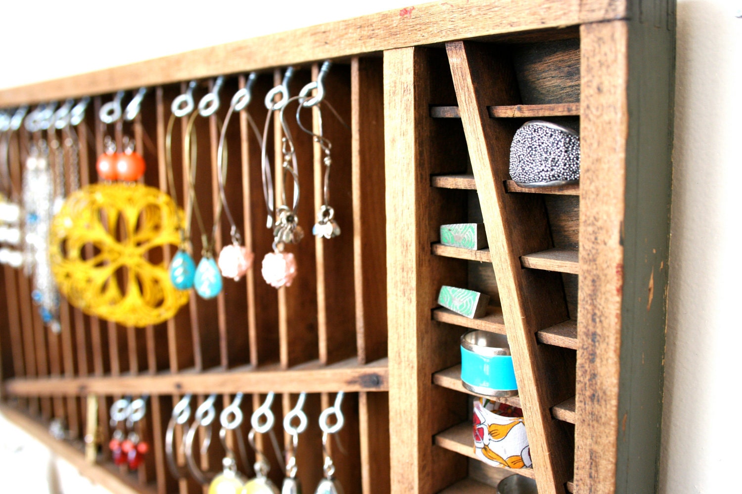 jewelry display: vintage quartersize letterpress drawer