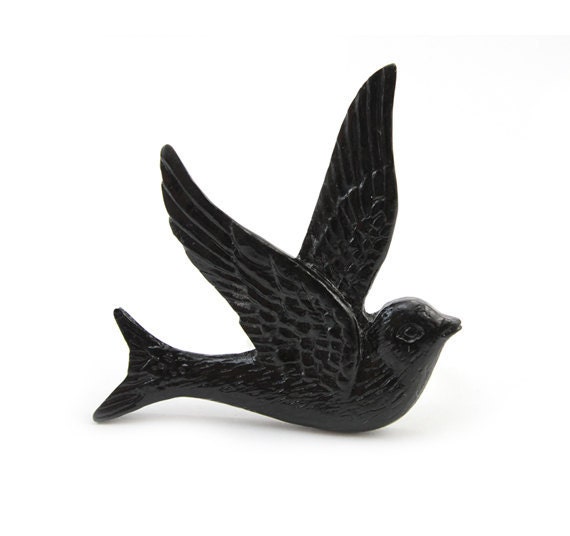 Black Flying Sparrow Bird Ring - Ava