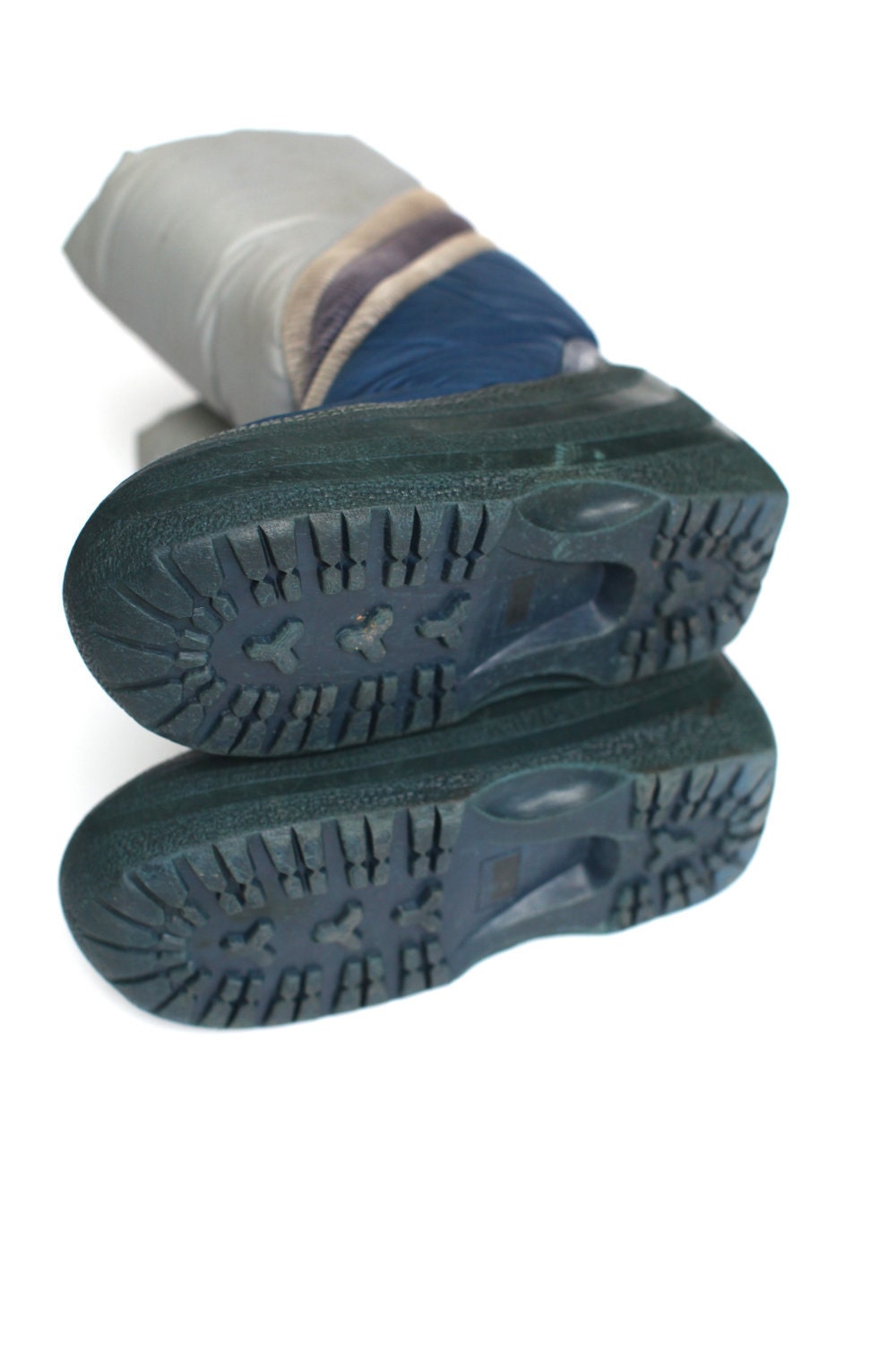 Size 9-10 Blue and grey moon boots